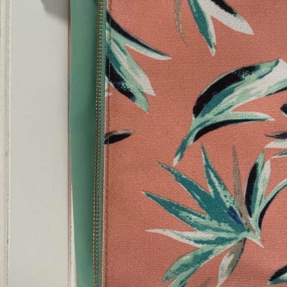 Rachael Pally Reversible Tropical Coral Pink Clutch Purse Bag - Picture 6 of 7